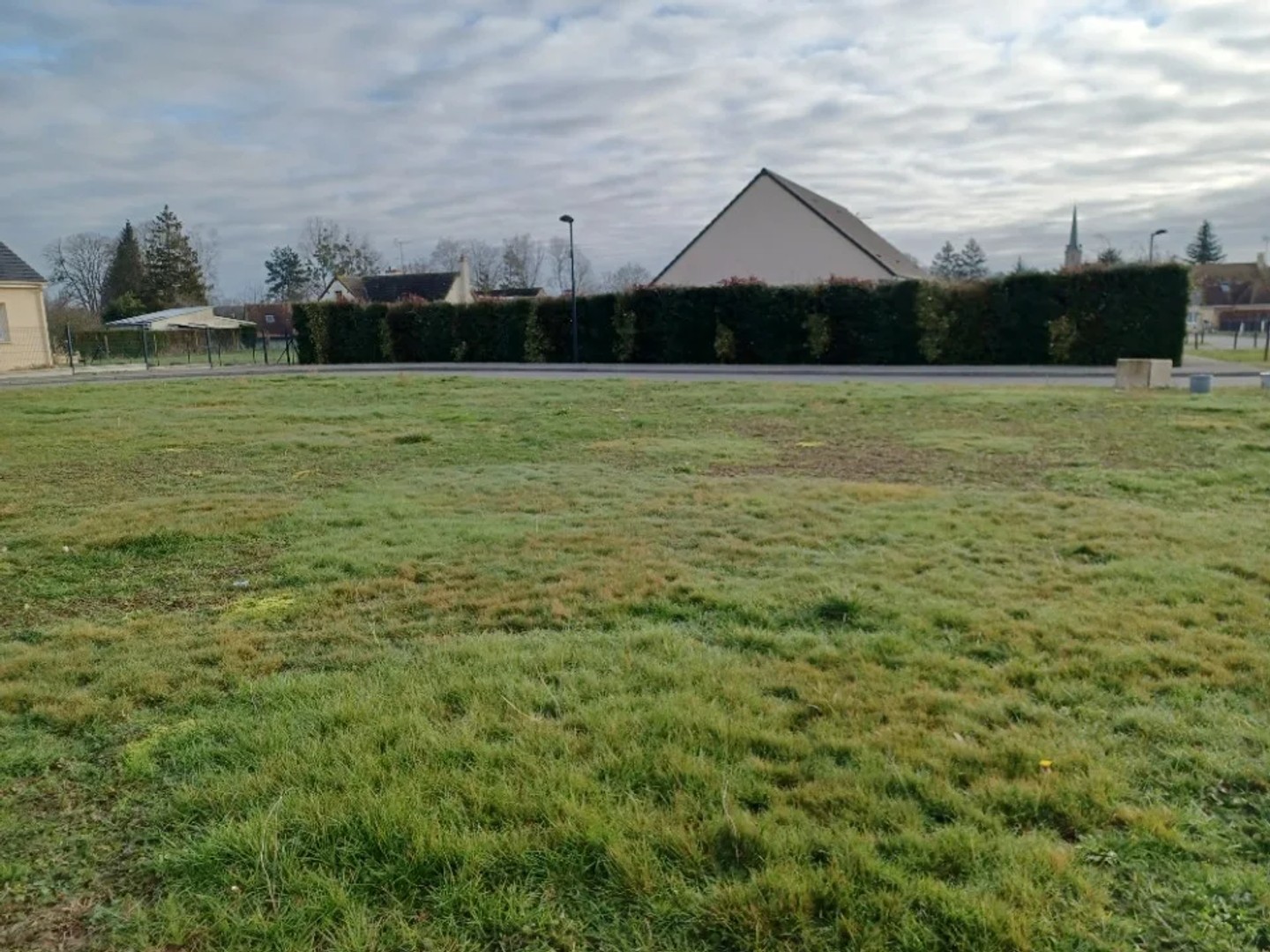 Terrain 765 m²