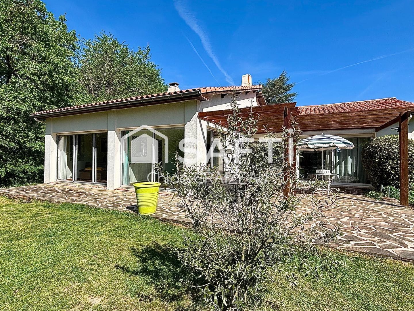 Maison d'architecte, 125 m² habitables, 3 chambres
