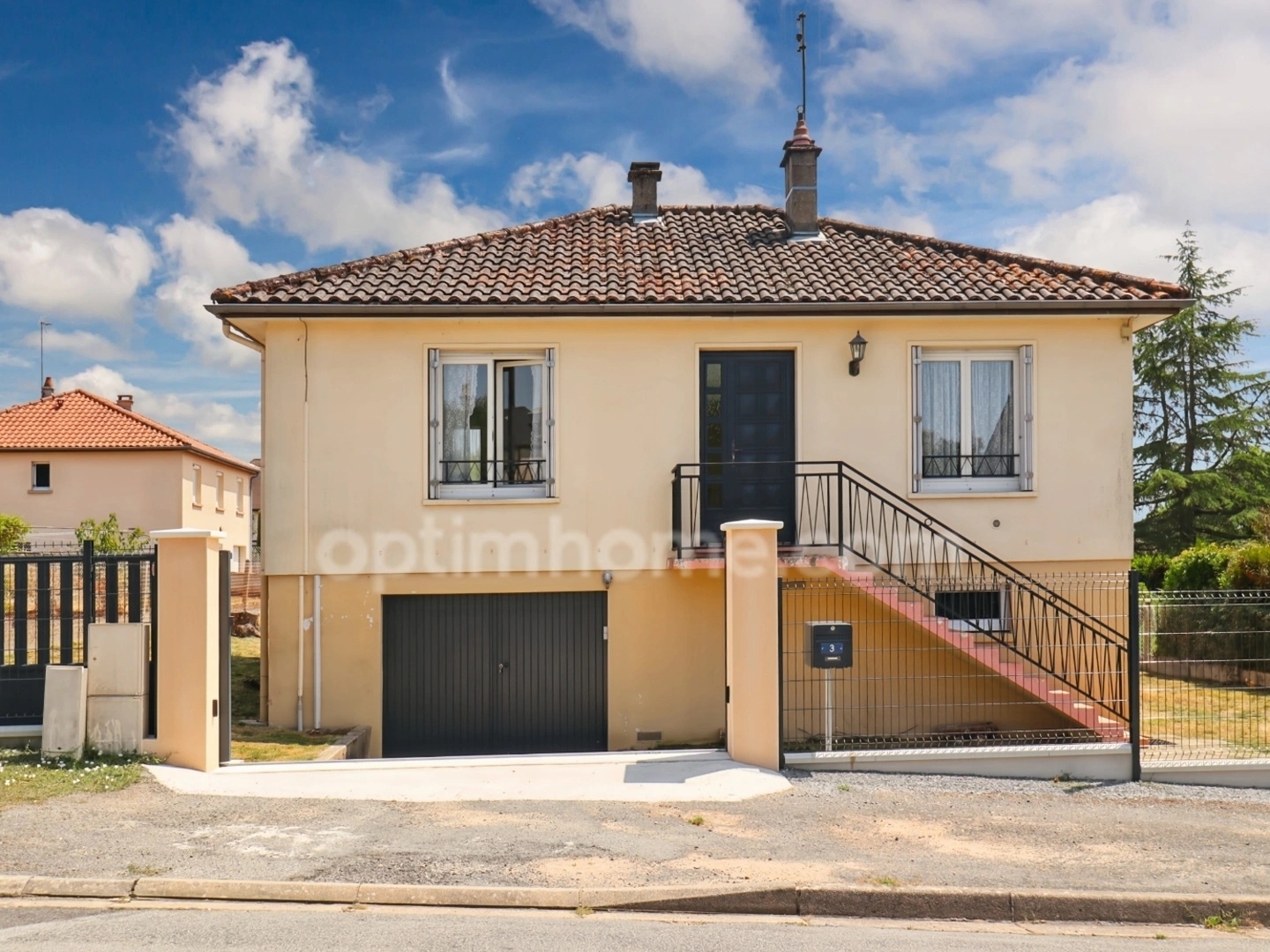 Maison à vendre - 4 pièces - 65m2 - Magnac-Laval (87190)