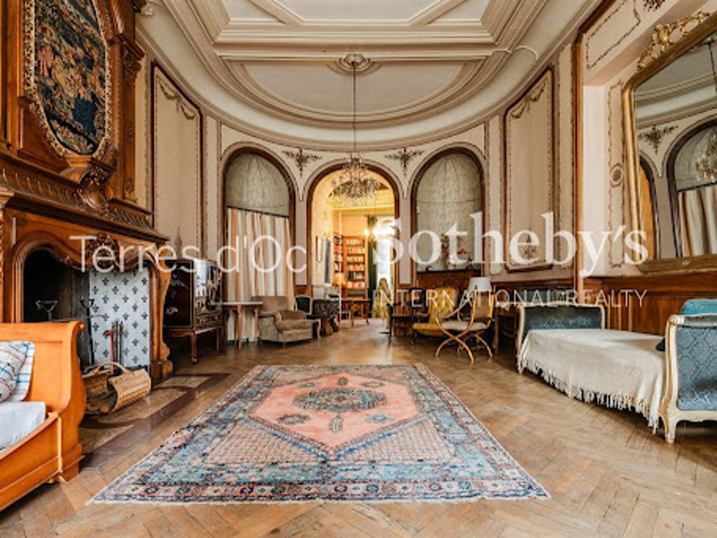 Appartement 11 pièces 262 m²