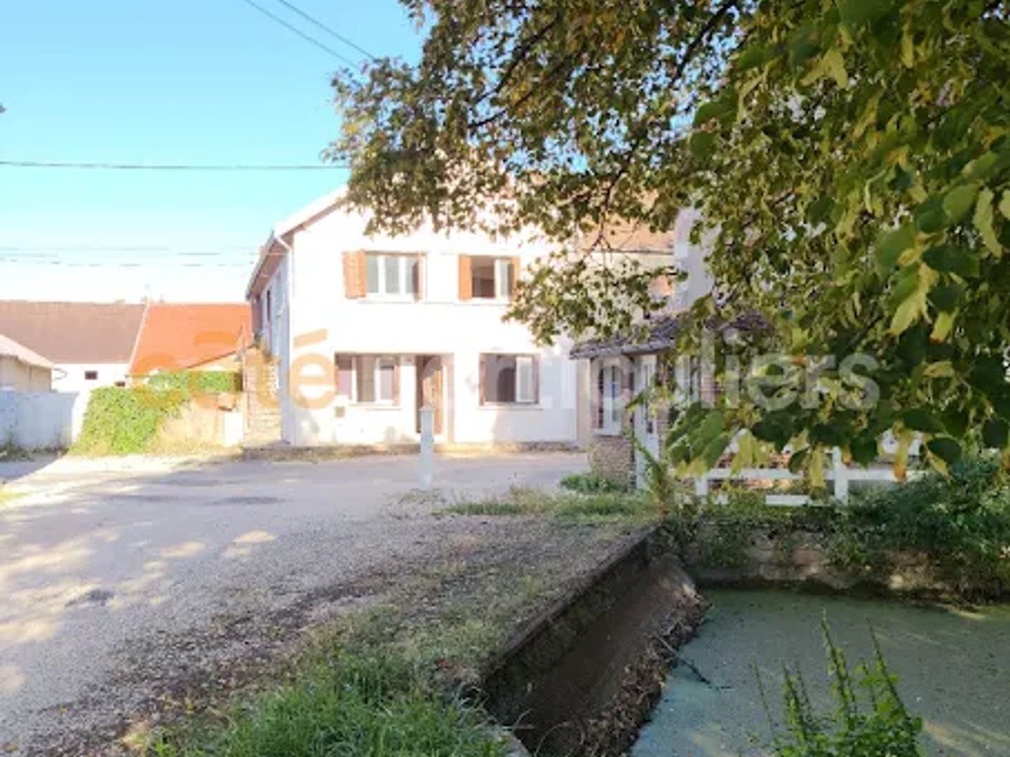 Immeuble à vendre - 6 pièces - 124m2 - Chaussin (39120)