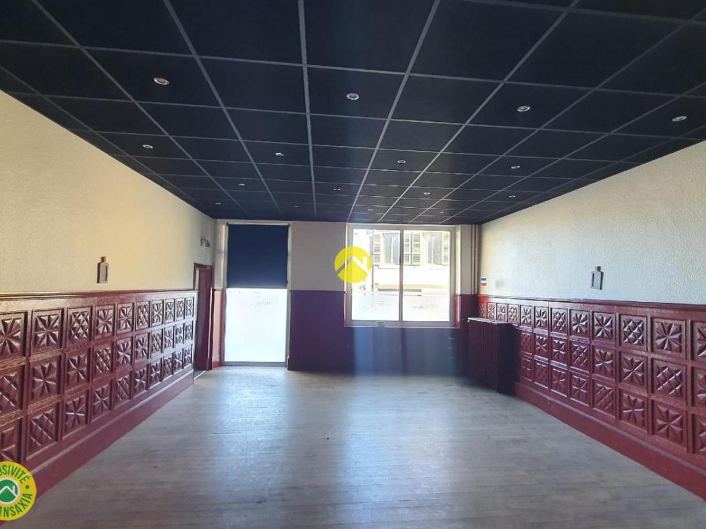Magasin à vendre - 120m2 - Auzances (23700)