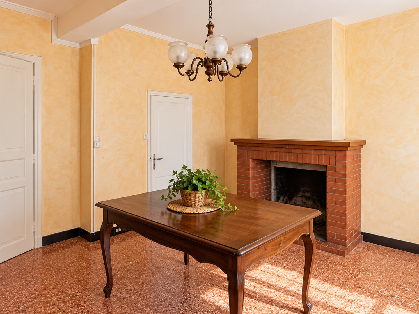 Maison à vendre - 6 pièces - 111m2 - Pépieux (11700)