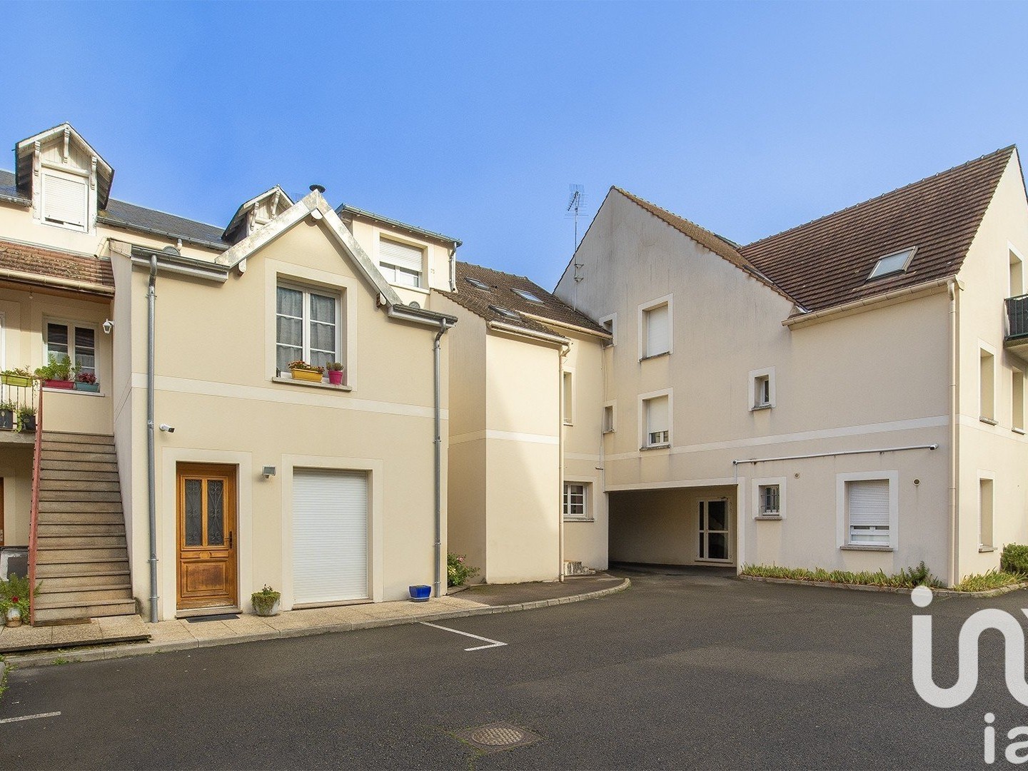 Immeuble 445 m²