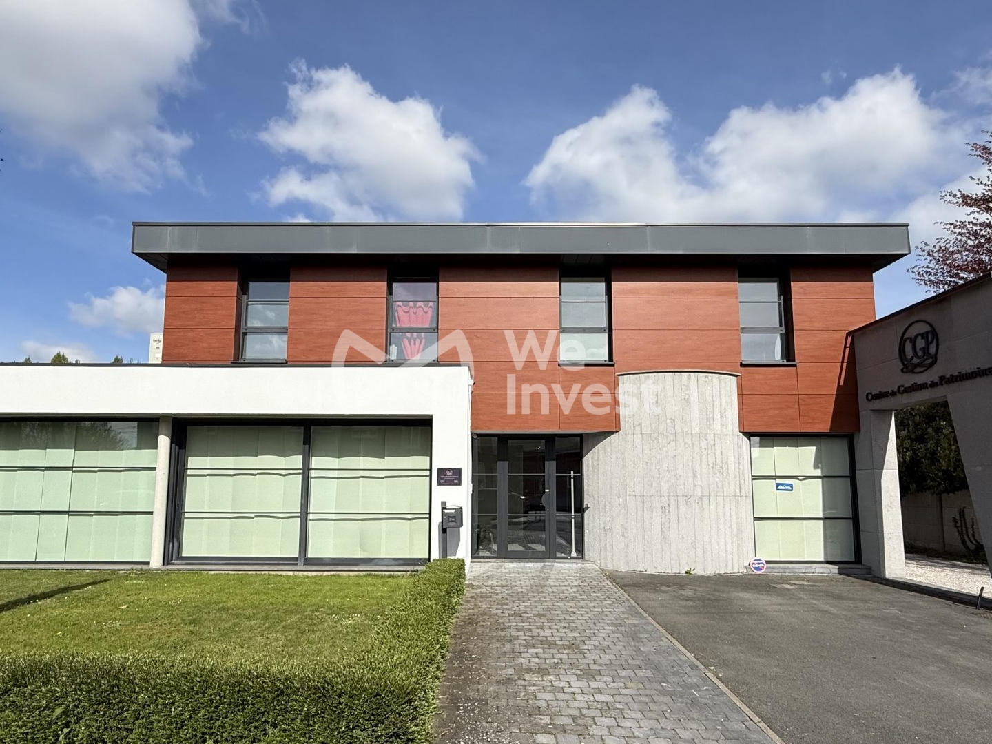 Maison/ Bureaux sur 900 m2 VILLENEUVE D'ASCQ
