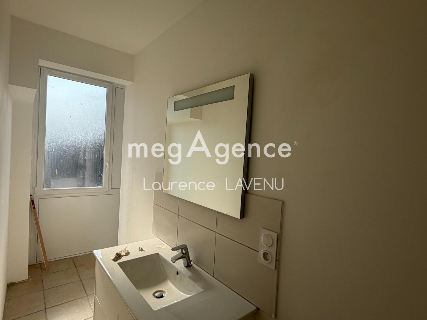 Maison à vendre - 4 pièces - 77m2 - Argenton-Sur-Creuse (36200)