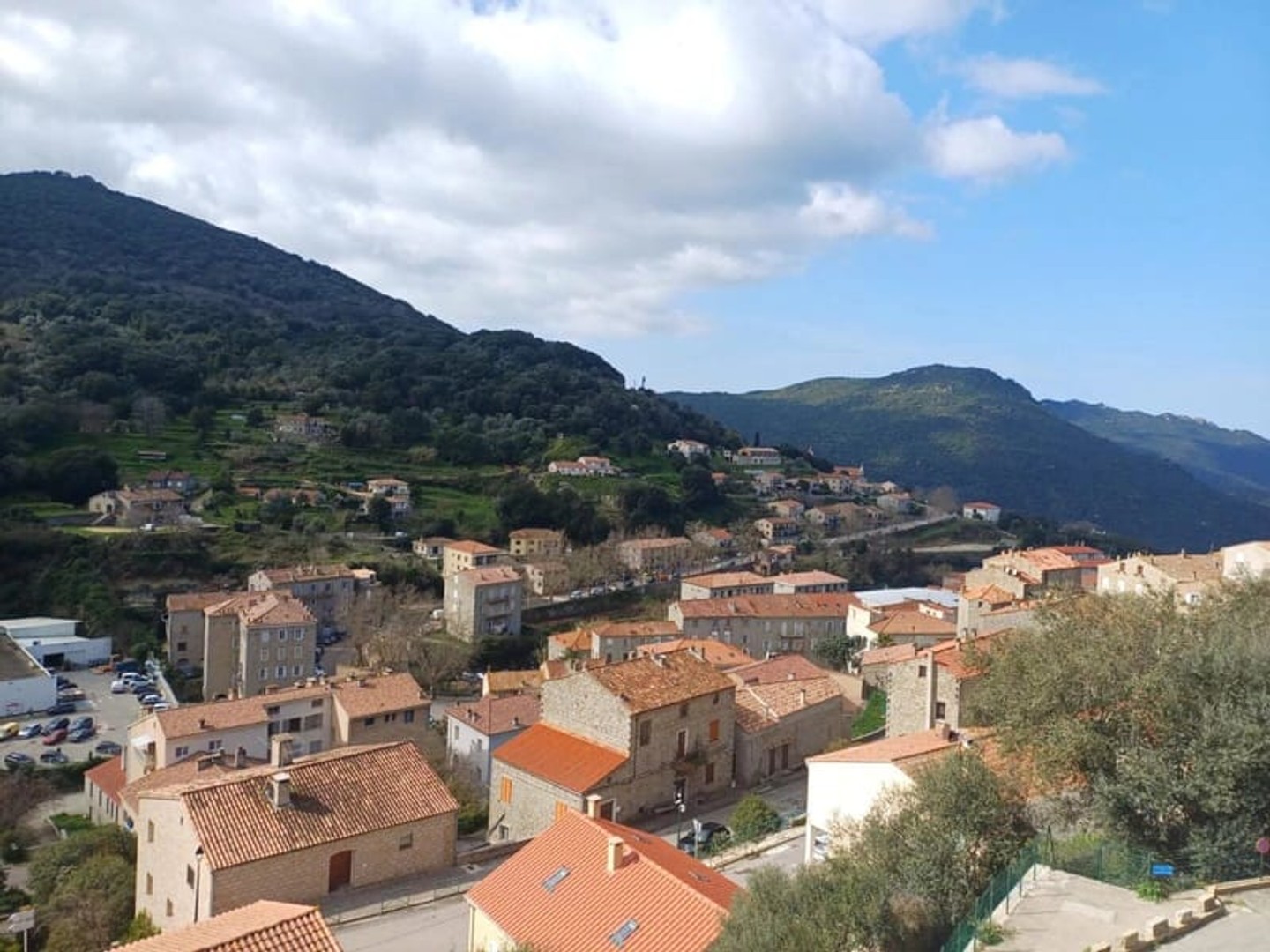 APPARTEMENT DE TYPE 4 - SARTENE 20100