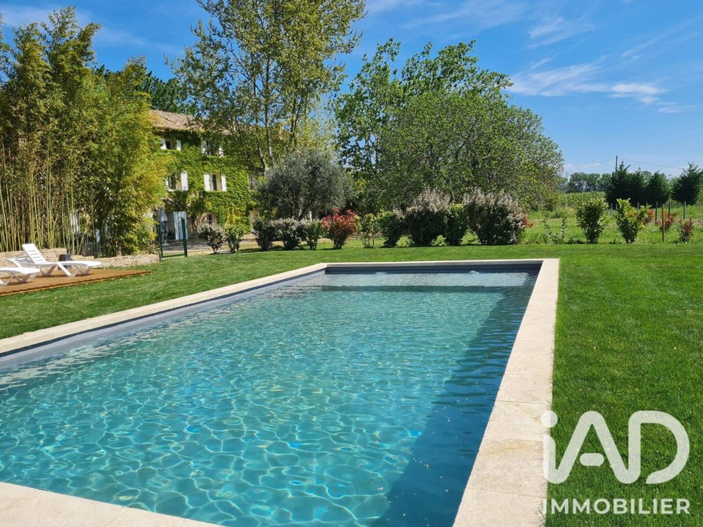 Maison à vendre - 12 pièces - 460m2 - Orange (84100)
