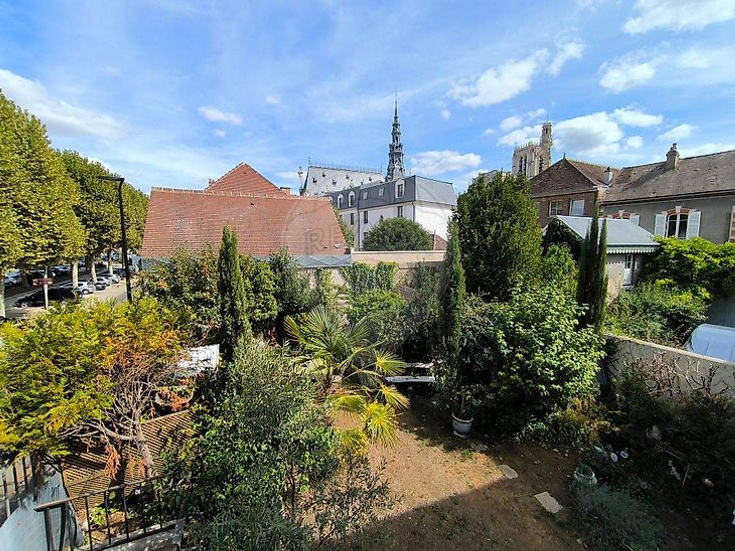 Maison à vendre - 6 pièces - 180m2 - Sens (89100)