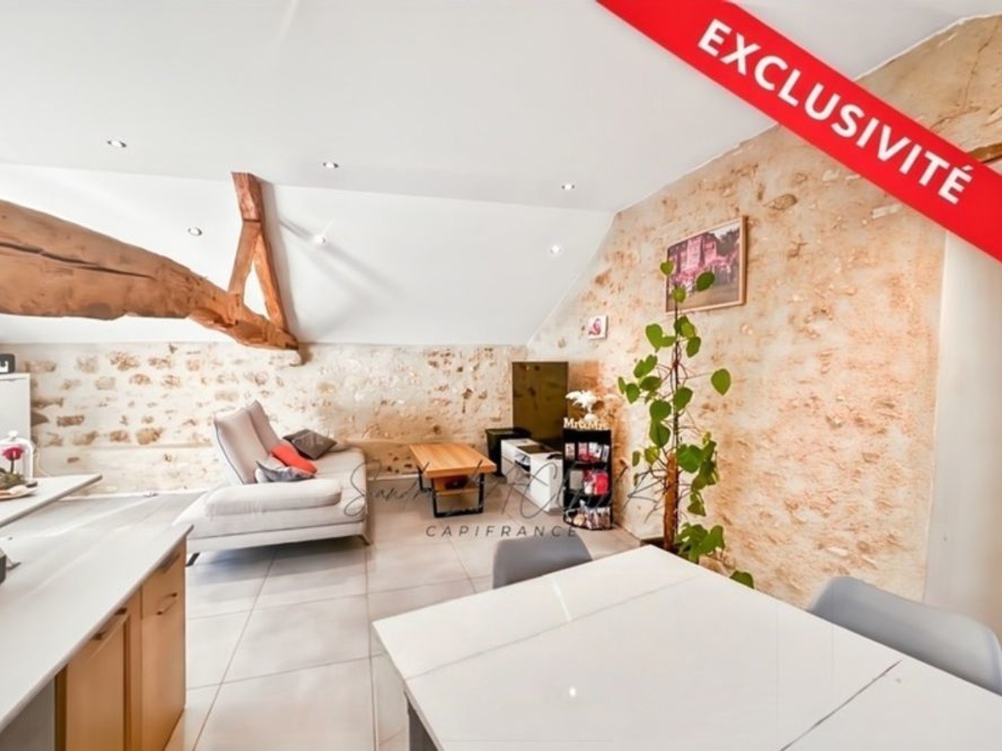 appartement 3 pièces avec Jardin et stationnement privé - PROCHE LUZARCHES