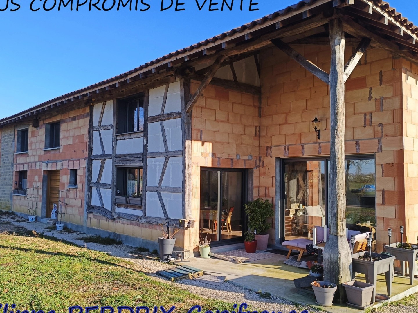 Maison 5 pièces 240 m²