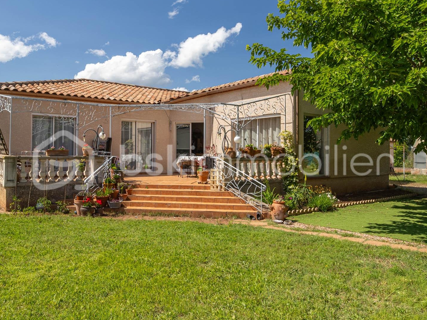 Maison 8 pièces 200 m²