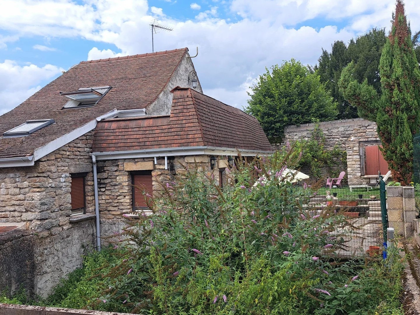 Maison à vendre - 2 pièces - 44m2 - Bligny-Sur-Ouche (21360)