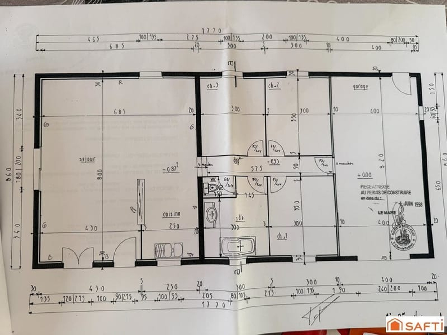Maison à vendre - 4 pièces - 101m2 - Saint-Vaize (17100)
