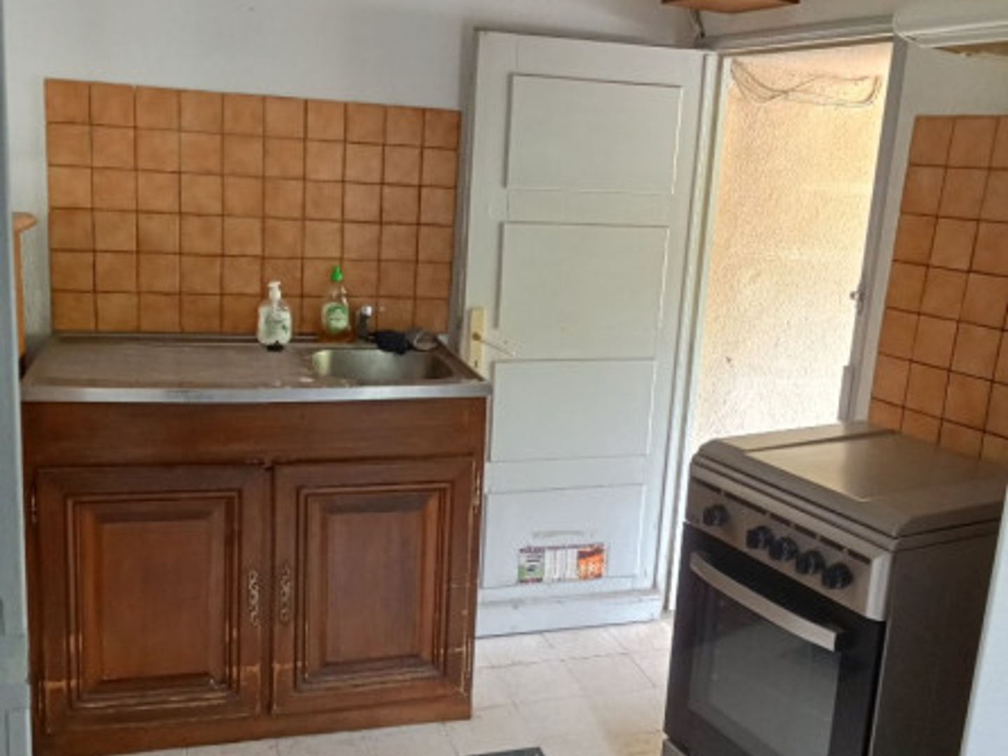 Maison à vendre - 2 pièces - 38m2 - Saint-Hippolyte-D... (30170)