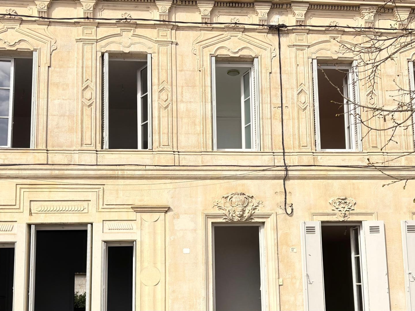 PORTETS IMMEUBLE DE RAPPORT & OPERATION DE DECOUPE GARE