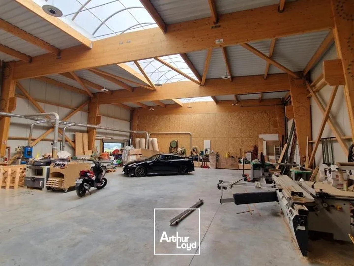 OPPORTUNITE - LOCAL ACTIVITE - ARGENCES