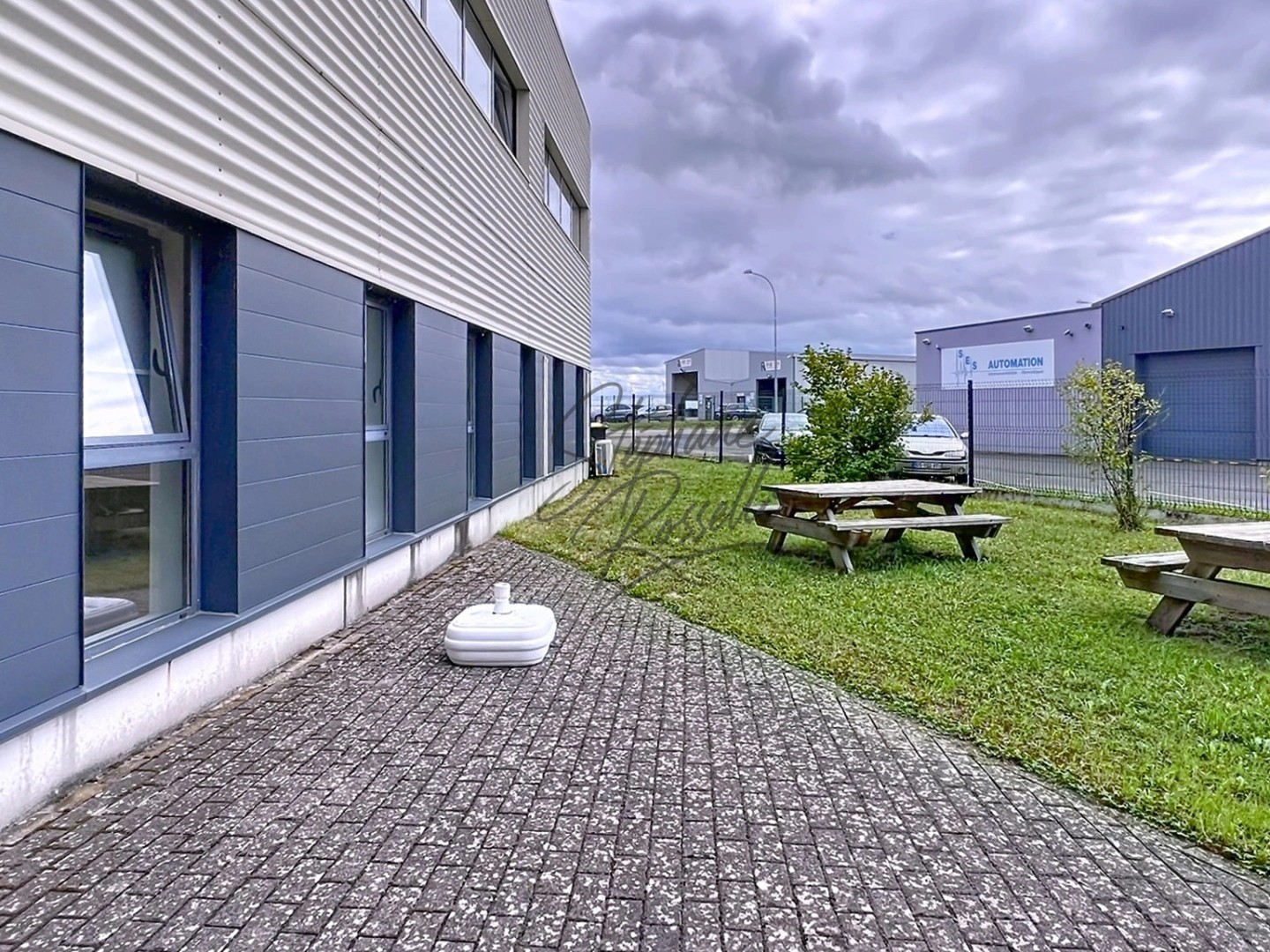 Commerce 4 pièces 71 m²