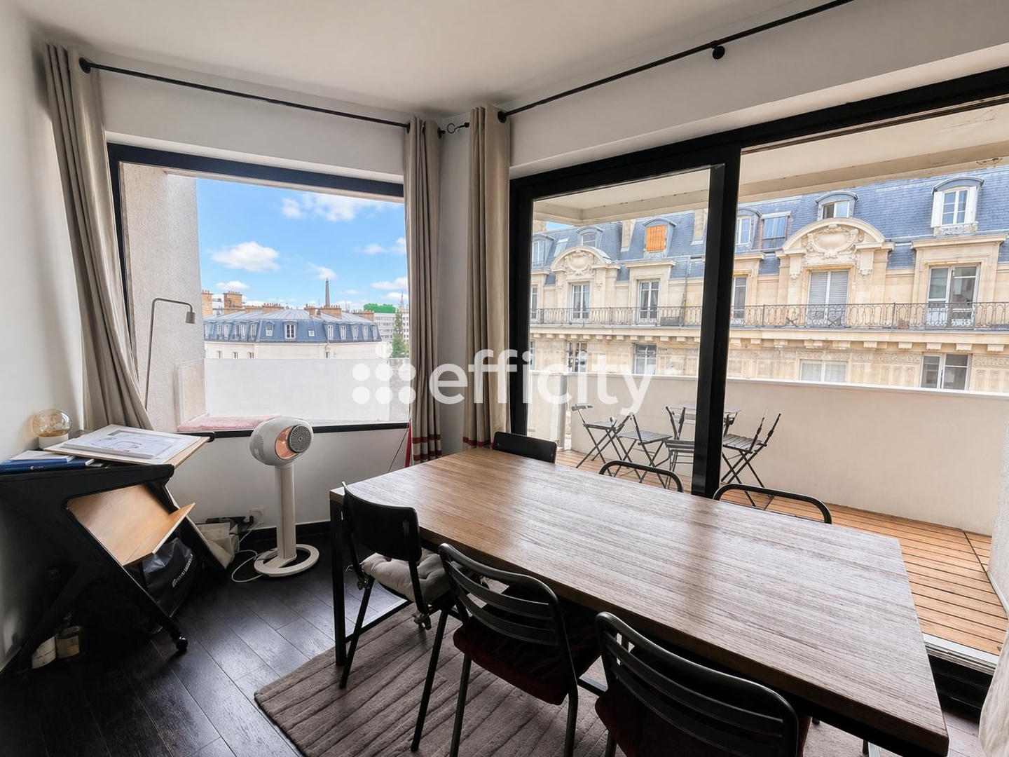 Appartement à vendre - 2 pièces - 61m2 - Paris 16e (75016)