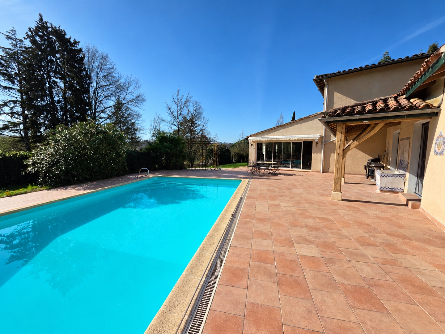 Maison 5 pièces 203 m²