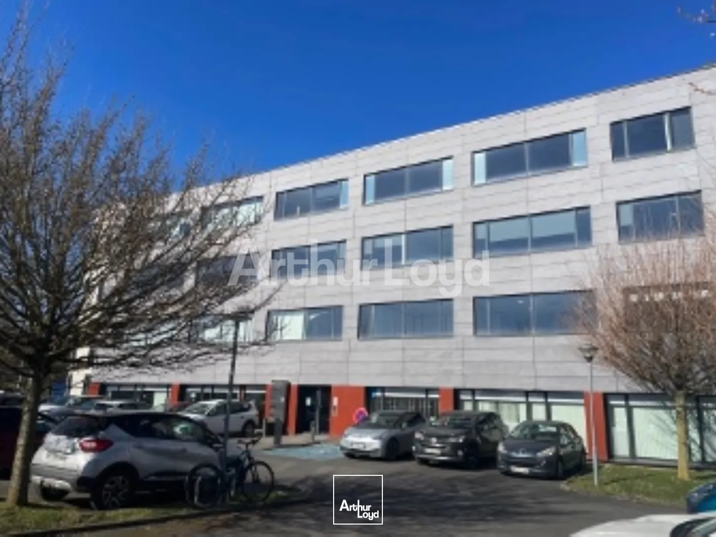 Bureaux à vendre - 329m2 - Saint-Laurent-Blangy (62223)