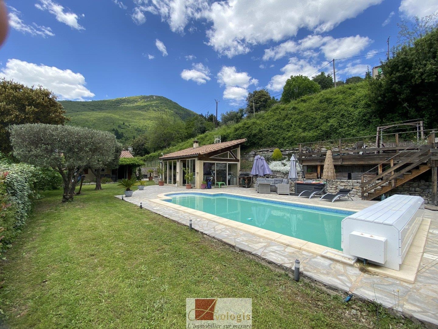 Maison à vendre - 7 pièces - 166m2 - Le Vigan (30120)