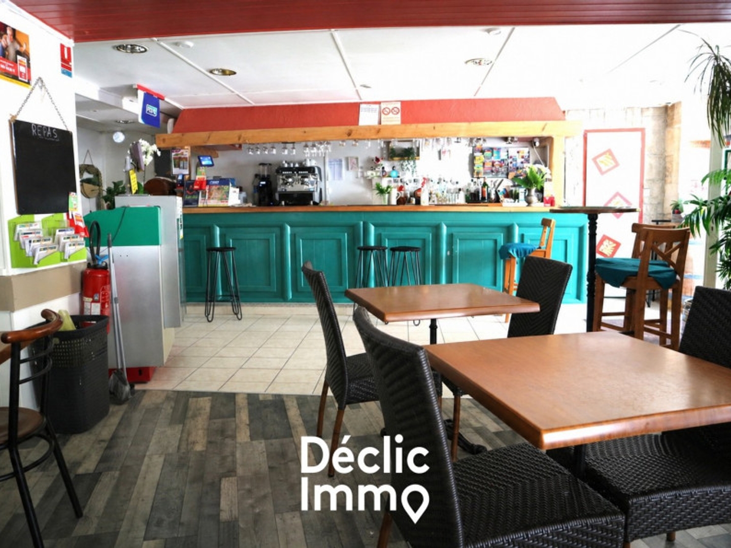 Magasin à vendre - 4 pièces - 155m2 - La Jarrie (17220)