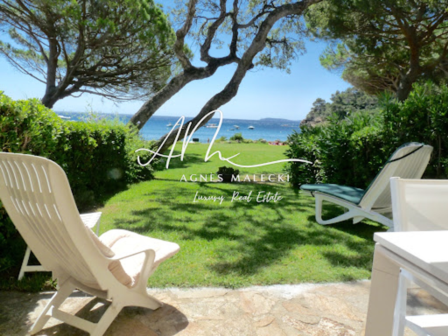 Appartement à vendre - 2 pièces - 35m2 - Le Lavandou (83980)