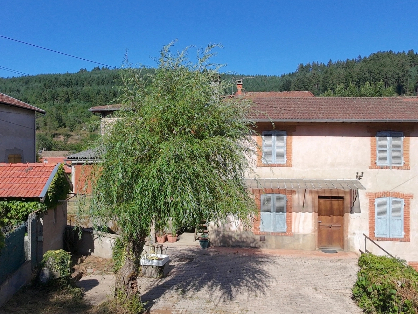 Maison à vendre - 4 pièces - 87m2 - Saint-Nizier-D'az... (69870)