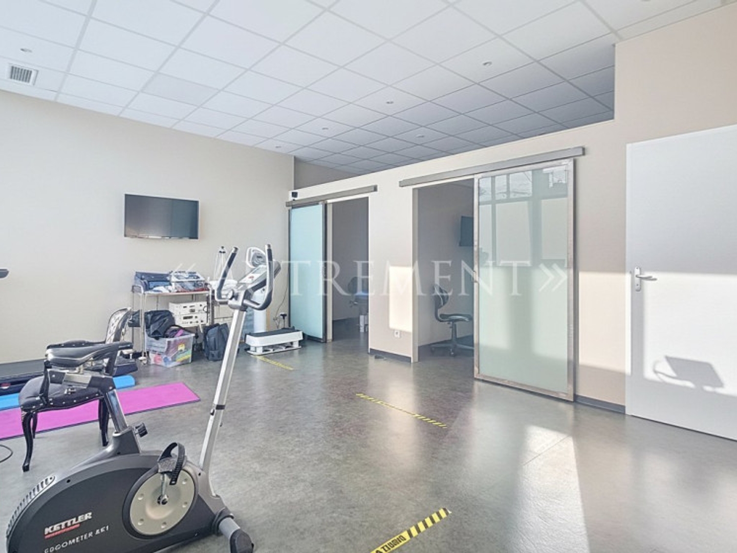 Immeuble à vendre - 15 pièces - 430m2 - Rabastens (81800)