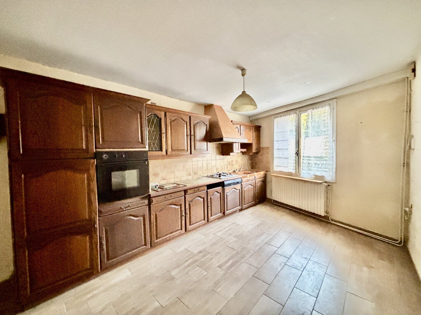 Maison à vendre - 4 pièces - 114m2 - Ruffec (16700)