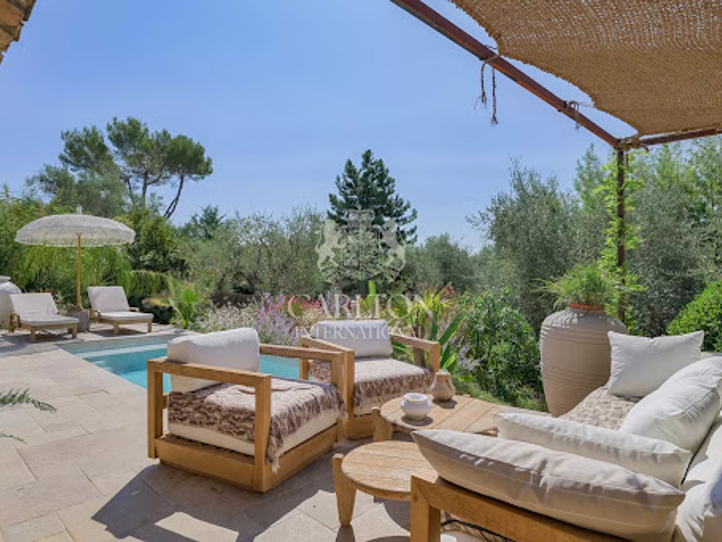 Maison à vendre - 5 pièces - 146m2 - Tourrettes-Sur-Loup (06140)
