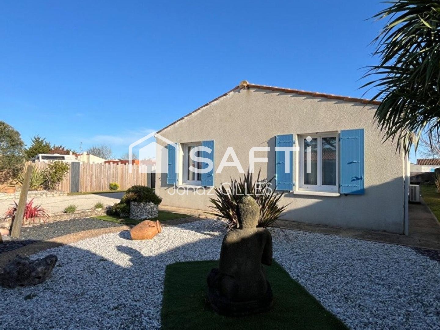 Maison à vendre - 6 pièces - 145m2 - Saint-Pierre-D'ol... (17310)