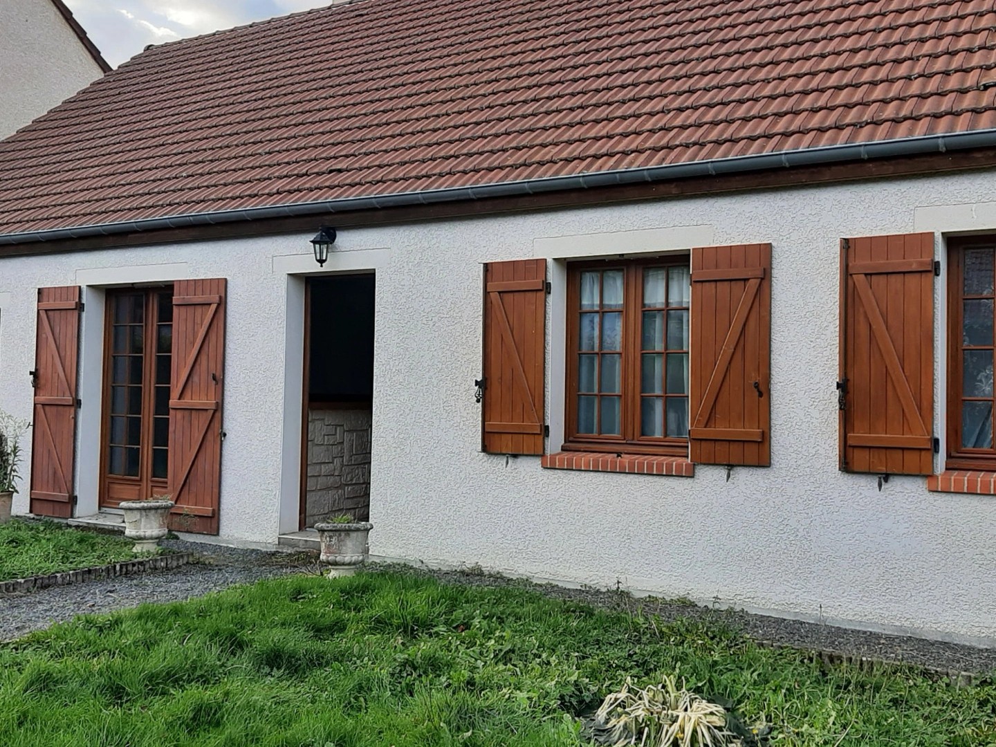 MAISON DE PLAIN PIEDS DANS LOTISSEMENT PRISÉ