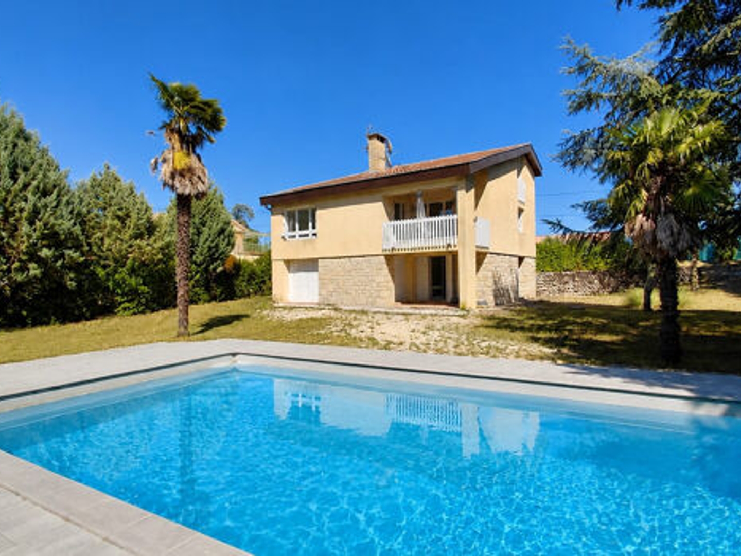 Maison 7 pièces 195 m²