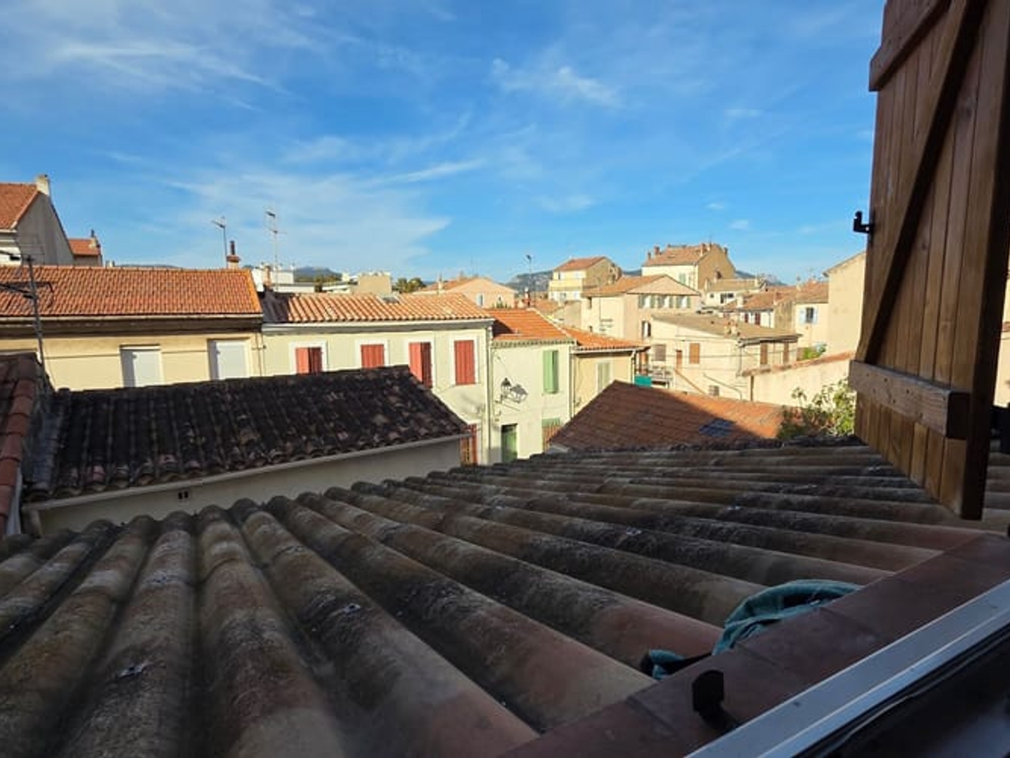 Immeuble à vendre - 6 pièces - 150m2 - La Seyne-Sur-Mer (83500)