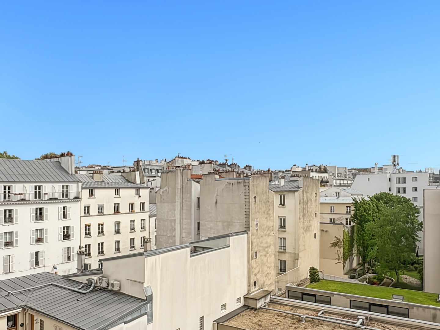 Appartement à vendre - 1 pièce - 28m2 - Paris 10e (75010)
