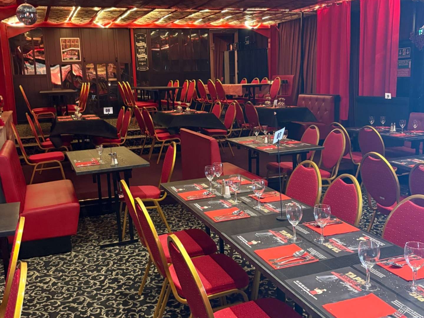 CABARET RESTAURANT BAR BRASSERIE