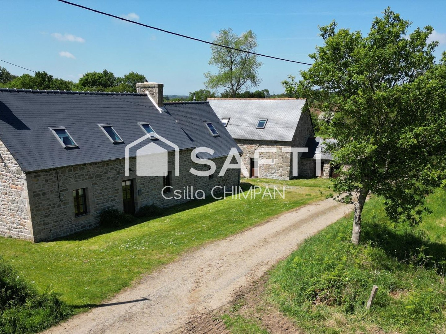 Deux maisons en pierre avec possibilité de gîte