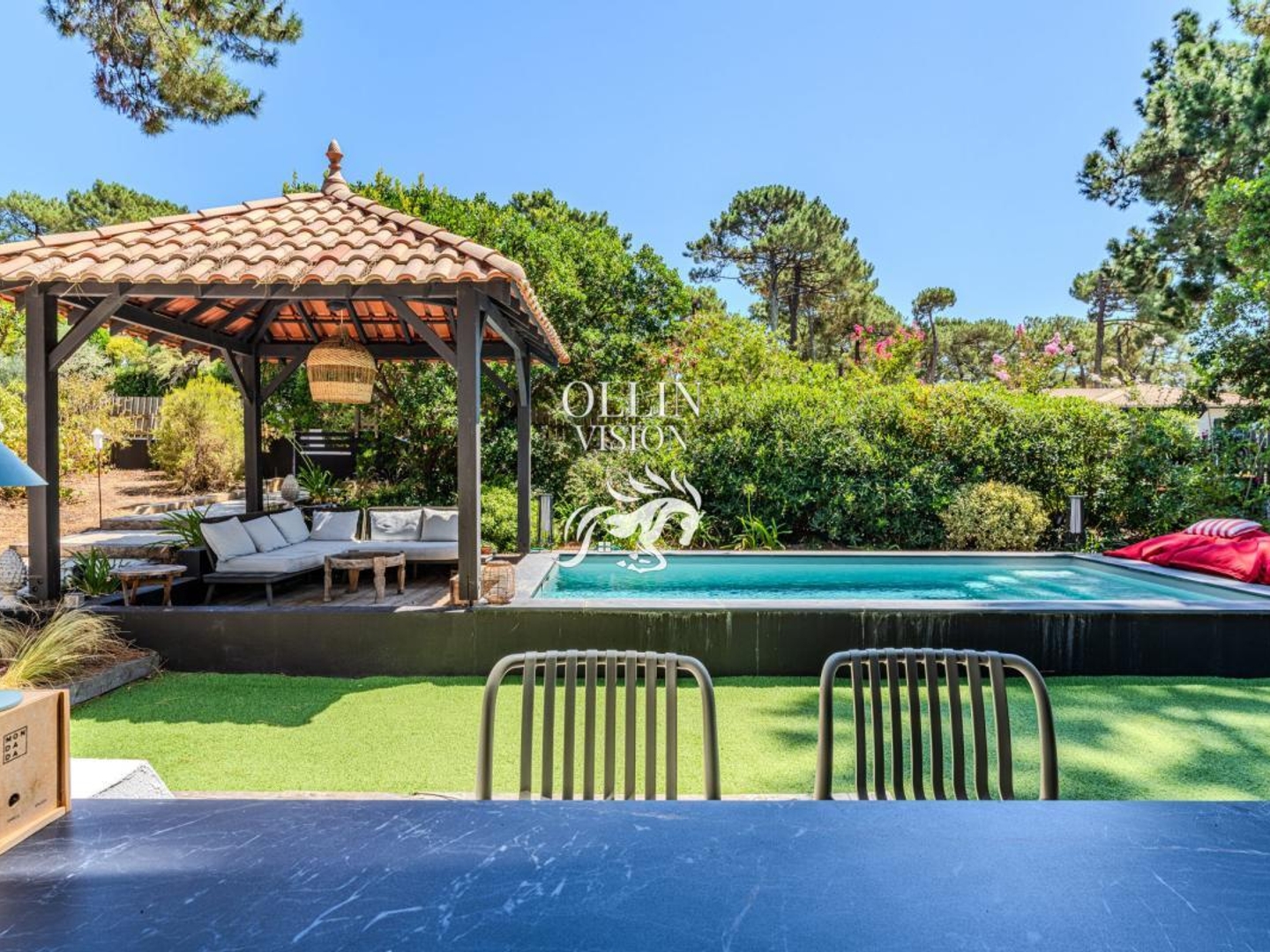 Vends villa - 185 m² - 7 pièces, 5 chambres - La Teste-de-Buch 33115
