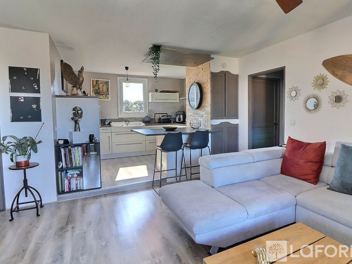 Appartement à vendre - 3 pièces - 69m2 - Hyères (83400)