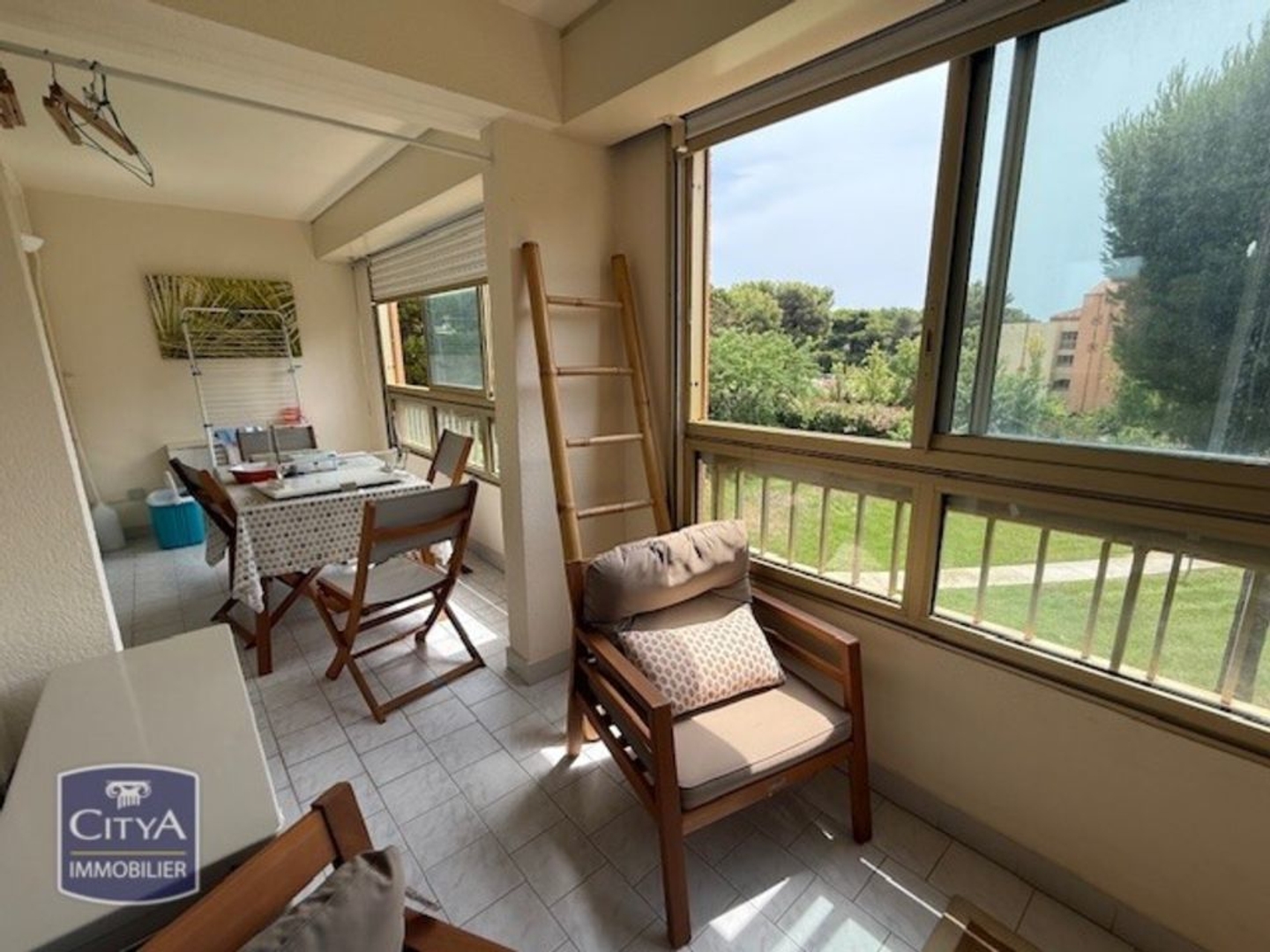 Appartement à vendre - 4 pièces - 60m2 - Six-Fours-Les-Plages (83140)