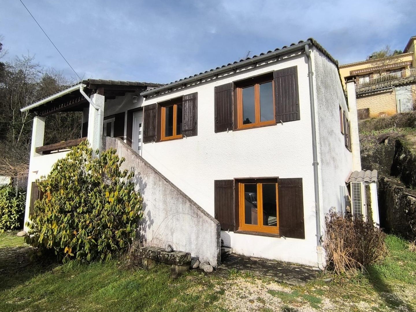Maison avec 2 appartements