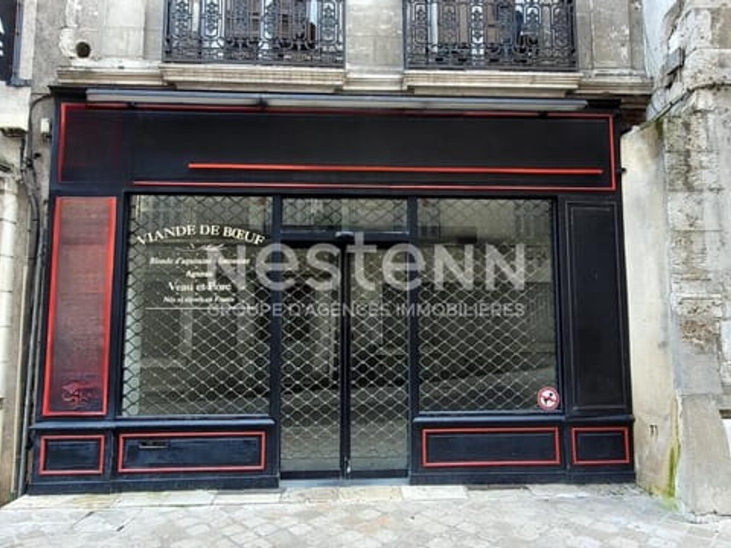 Immeuble commercial 229 m²