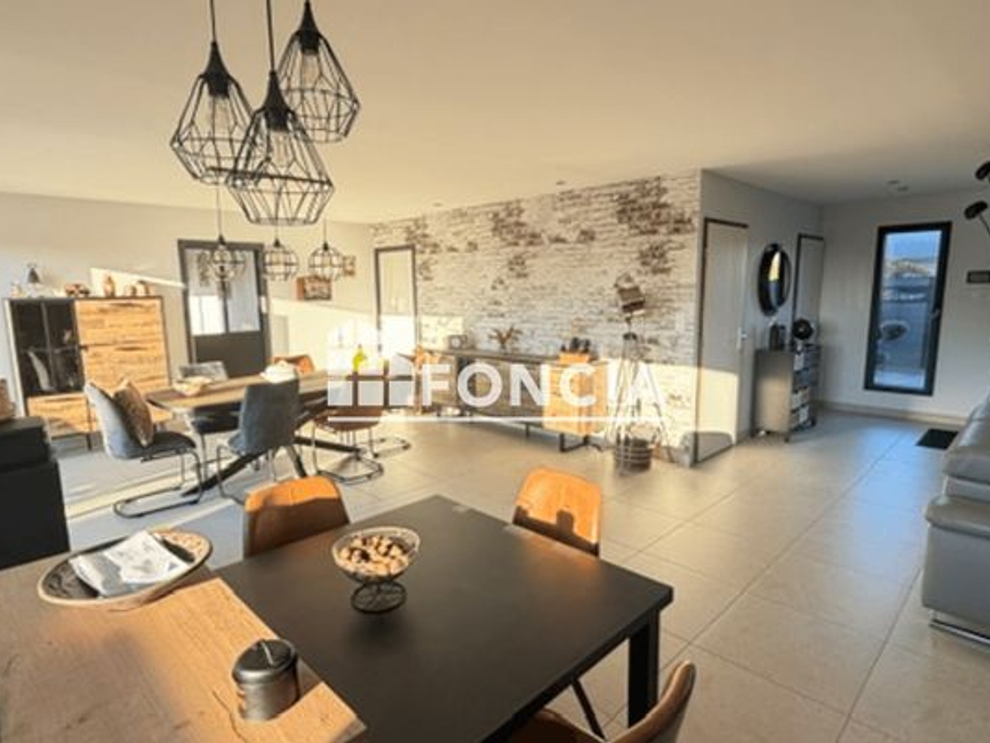 Maison à vendre - 7 pièces - 148m2 - Laigné-Saint-Gervais (72220)