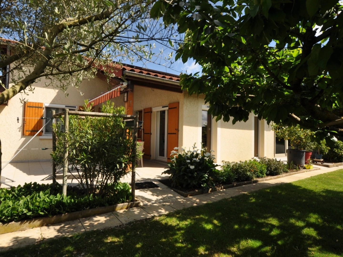 Maison à vendre - 4 pièces - 90m2 - Lapeyrouse-Mornay (26210)