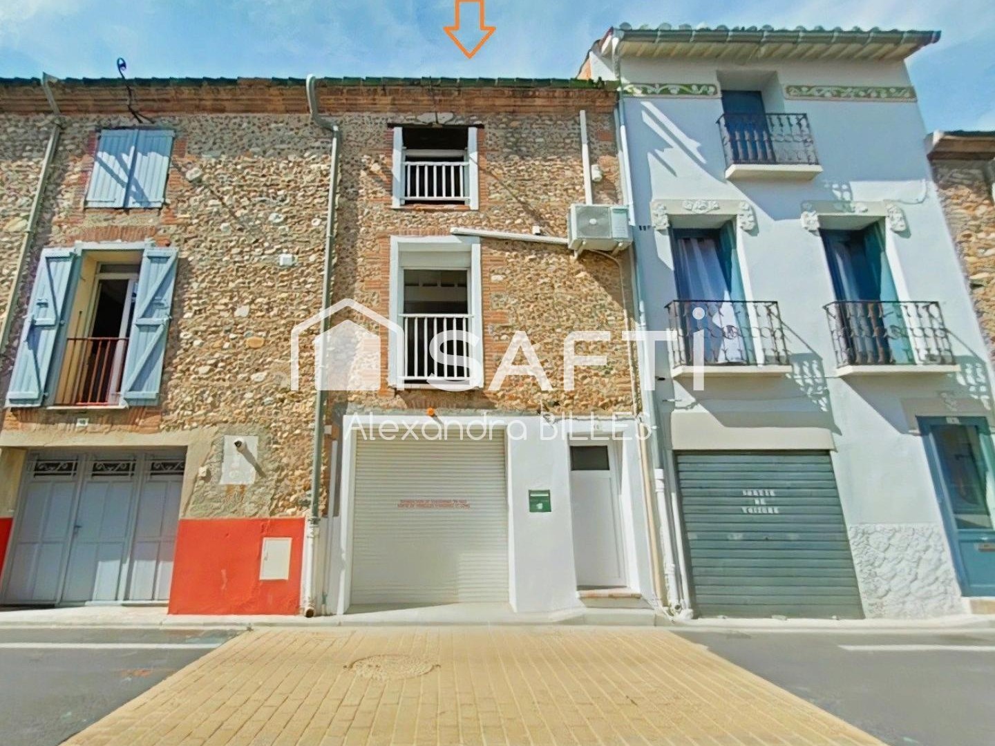 Maison de village 69 m² habitables + garage :33 m²