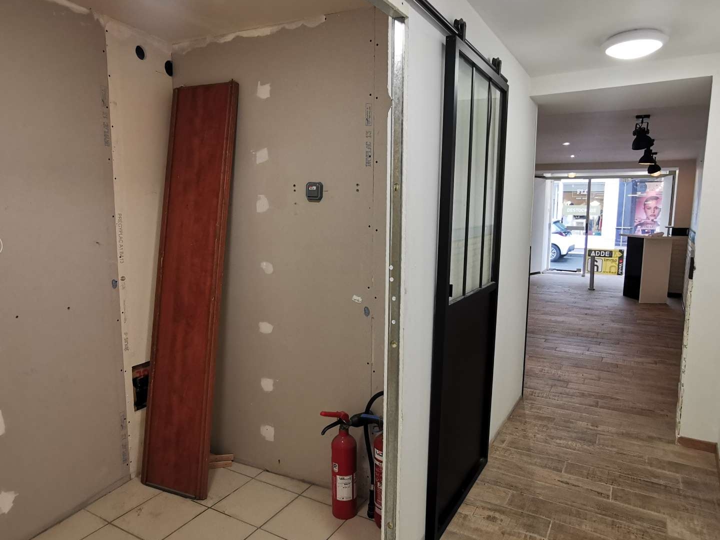 Local 29 m²