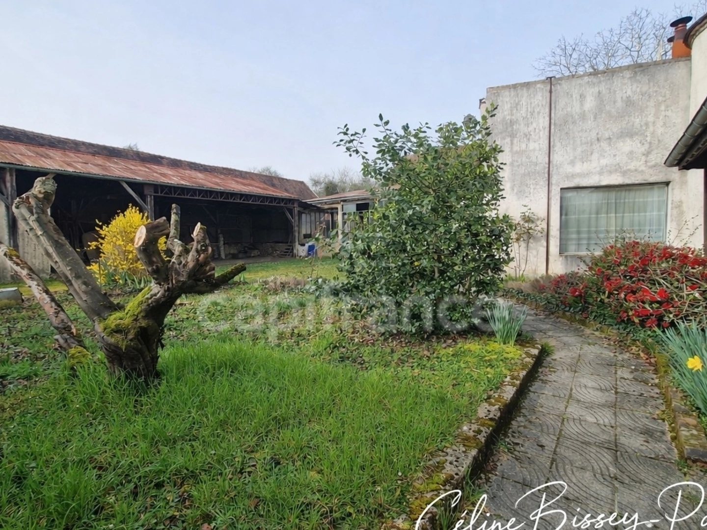Maison à vendre - 5 pièces - 156m2 - Vaudeurs (89320)