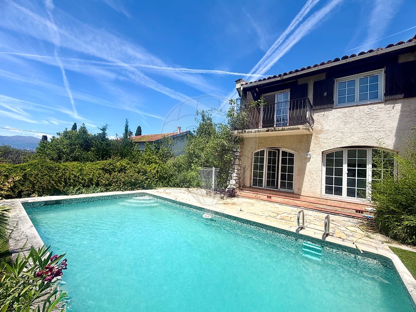 Maison à vendre - 4 pièces - 134m2 - Nice (06200)